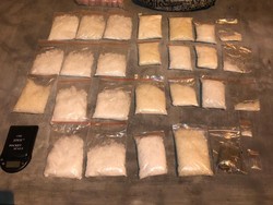 Sabu 2,1 Kg dan 165 Ribu Butir Pil Double L Diamankan dari Seorang Bandar