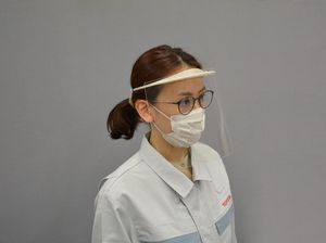 Perangi Corona, Toyota Bikin Ribuan Pelindung Wajah per Hari untuk Tim Medis
