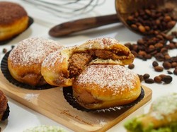 Pencinta Dalgona, Ada Dessert Box hingga Donat Dalgona Enak di Sini