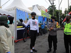 Hari Ketiga PKM Kota Semarang, Ganjar: Masih Banyak Warga Berkerumun