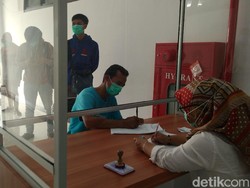 Masuk Kategori ODR, Puluhan Jurnalis Cirebon Jalani Rapid Test