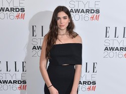4 Lagu Dua Lipa Didengarkan Satu Miliar Pendengar Spotify