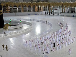 Cerita Umroh Perdana di Masa Pandemi, dari Bandara Sampai ke Mekkah
