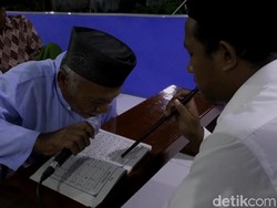 Mengintip Semangat Para Lansia Terus Belajar Agama di Usia Senja