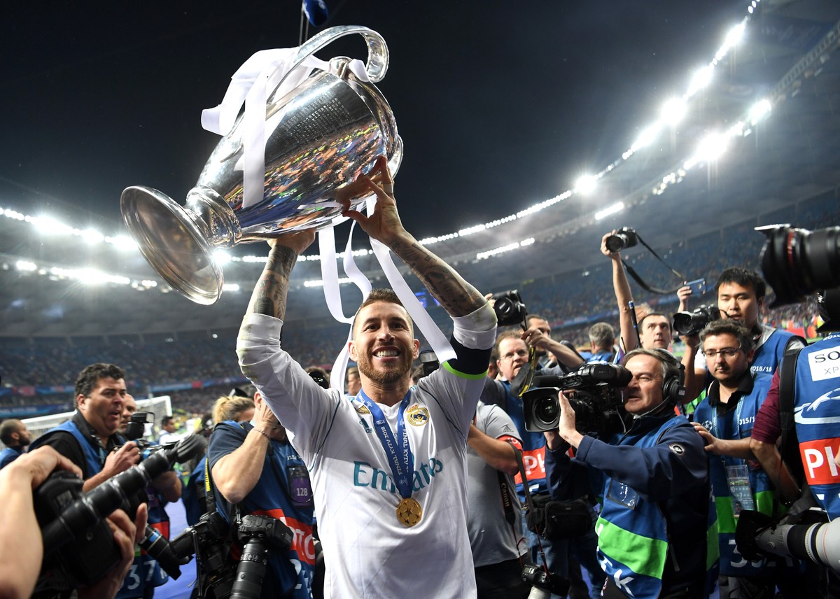 Sergio Ramos: Gelar Vs Gol Vs Kartu Merahnya (Getty Images)