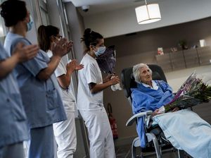 Nenek di Belgia Sembuh dari Virus Corona Usai Rayakan Ultah ke-100