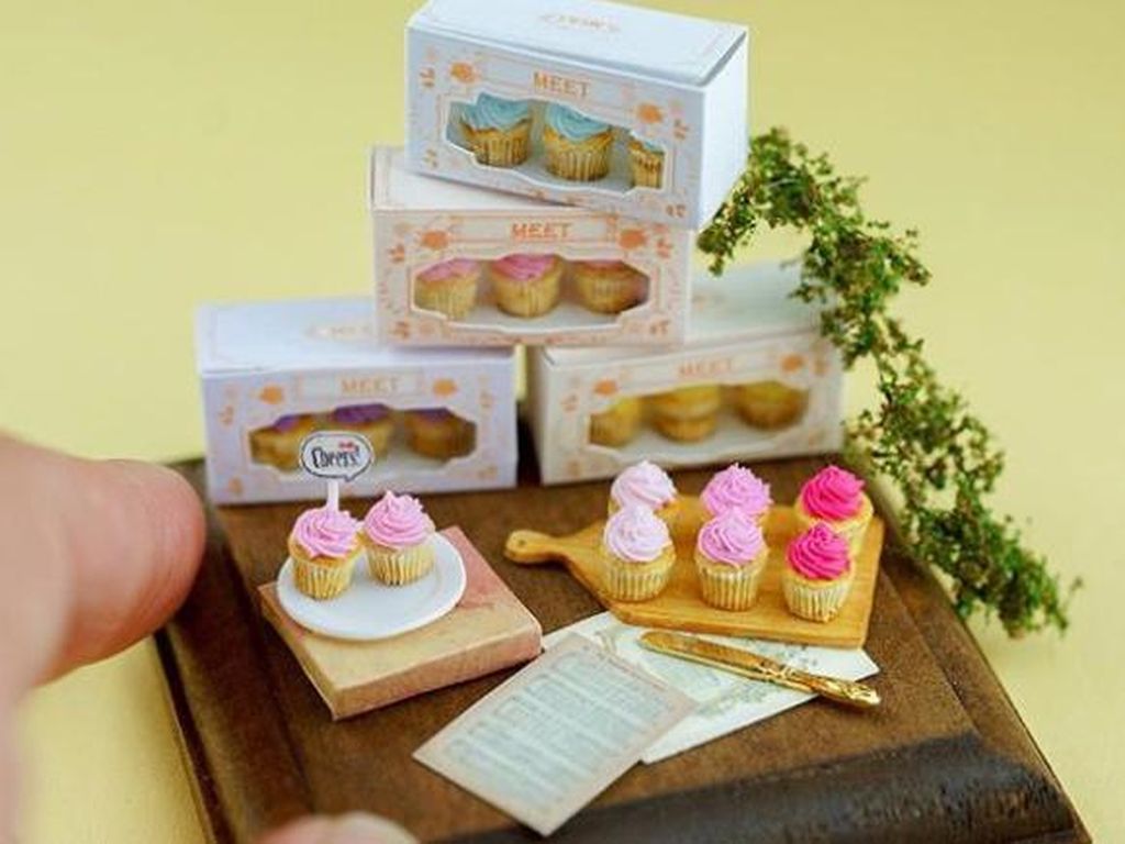 Mungil Banget! Ini 10 Miniatur Cupcake hingga Es Krim yang Menggemaskan Mungil Banget! Ini 10 Miniatur Cupcake hingga Es Krim yang Menggemaskan
