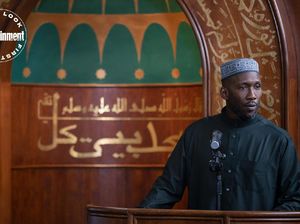 Perjalanan Mahershala Ali Temukan Islam dalam Lantunan Al-Quran Perjalanan Mahershala Ali Temukan Islam dalam Lantunan Al-Quran