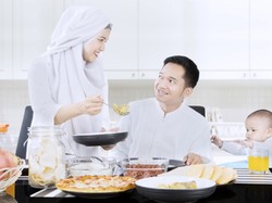 3 Aktivitas di Rumah yang Cocok untuk Nunggu Bedug Magrib