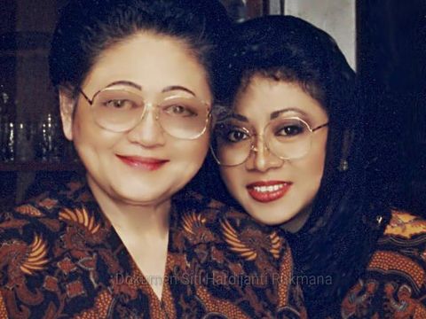 Ibu Tien dan Tutut Soeharto