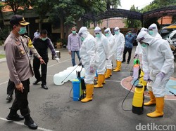 COVID Hunter Gresik Siap Buru ODP hingga PDP yang Berkeliaran