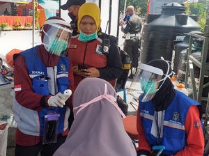 Perempuan Bersuhu 38,1 Derajat C di Bundaran Waru Hanya Disuruh ke Puskesmas