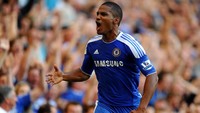 Di nomor 10 ada mantan winger Chelsea, Florent Malouda. Memperkuat The Blues dari tahun 2007-2013, dia punya 35 gol di Liga Inggris (Getty Images)