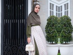 Shireen Sungkar dan Kisahnya yang Selalu Gagal Berangkat Haji