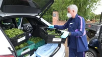 Makanan yang dikirim seperti sayur-sayuran dan buah-buahan (Tottenham Hotspur)
