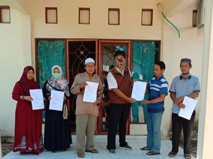 KKP Beri Klaim Asuransi Rp 62,5 Juta ke Pembudidaya Terdampak Banjir