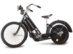 Ada Sejak 1893, Siapa Pemilik Sepeda Motor Pertama di Indonesia?