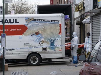 Duh! Truk Pendingin Pembawa Puluhan Mayat di Brooklyn Rusak