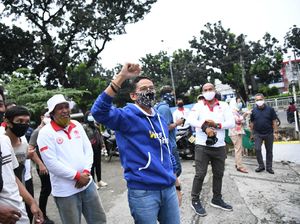 Gerakan Nasi Bungkus Warteg untuk Warga Terdampak COVID-19