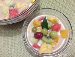 Racik Lodeh Buah Segar yang Legit Untuk Takjil