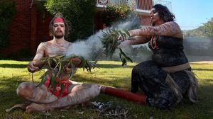 Melihat Lagi Ritual Tradisional Aborigin di Hari Anzac