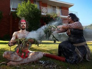 Melihat Lagi Ritual Tradisional Aborigin di Hari Anzac