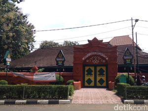 Masjid Agung Sang Cipta Rasa, Bukti Cinta Sunan Gunung Jati kepada Istri Masjid Agung Sang Cipta Rasa, Bukti Cinta Sunan Gunung Jati kepada Istri