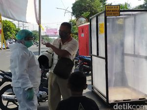 Petugas Check Point Bundaran Waru Temukan Anak 10 Tahun Bersuhu 38 Derajat
