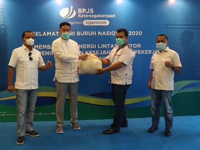 Sembako untuk Buruh di Peringatan May Day