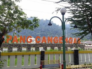 Duh, Lampu Taman Cangehgar Palabuhanratu Dirusak