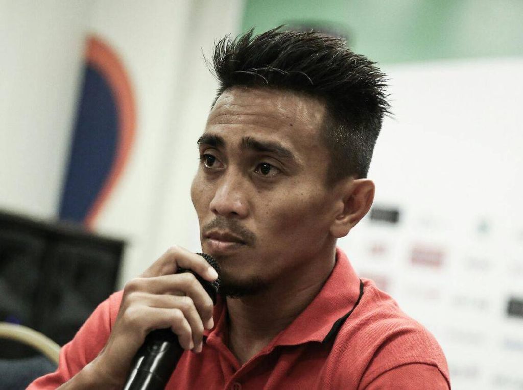 Tertahan di Bali, Taufiq Ikhlas Tak Berlebaran Bersama Keluarga Tertahan di Bali, Taufiq Ikhlas Tak Berlebaran Bersama Keluarga