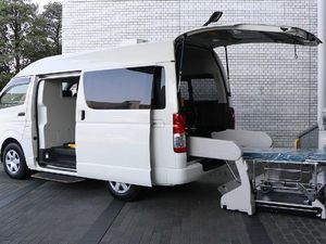 Toyota Bikin Hiace Khusus Pasien COVID-19