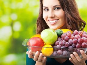 10 Buah Enak Ini Bisa Bantu Turunkan Berat Badan 10 Buah Enak Ini Bisa Bantu Turunkan Berat Badan