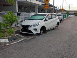 Di Malaysia Marak Pencurian Pelek Mobil yang Lagi di Parkir