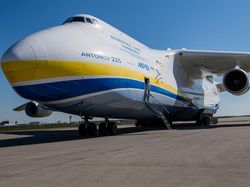 Ukraina Tahan 2 Tersangka Terkait Penghancuran Pesawat Terbesar Dunia