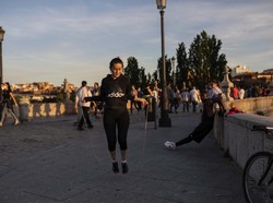 Spanyol Akan Perpanjang Darurat Nasional hingga Juni