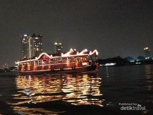 Yang Bisa Gratis dari Thailand, Lintasi Sungai Chao Phraya Misalnya