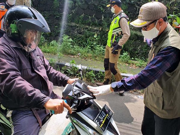 Wajib Masker di Sukabumi, Masih Ada Warga Bandel yang Melanggar