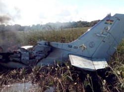 Pesawat Militer Bolivia jatuh, Tak Ada yang Selamat