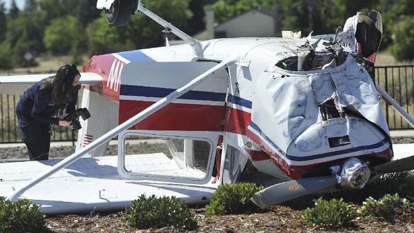 Penampakan Cessna yang Jatuh di California