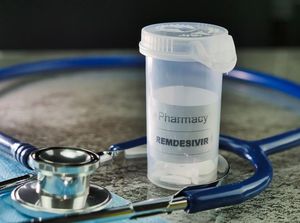 Kenalkan, Wanita yang Hadirkan Obat Antivirus ke Dunia Kenalkan, Wanita yang Hadirkan Obat Antivirus ke Dunia