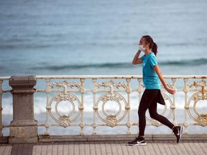 Makin Tipis Harapan Cuaca Hangat Bakal Hentikan Corona