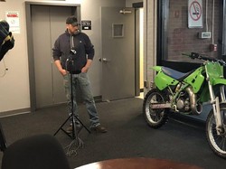 Terpisah 27 Tahun karena Dicuri, Pria Ini Bersatu Kembali dengan Motornya