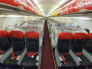 Ketika Kabin Penumpang AirAsia Jadi Kargo Barang