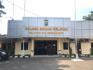 Pria Ngaku Anggota Marah Ditegur soal Masker di Bekasi, Polisi: Miskomunikasi Pria Ngaku Anggota Marah Ditegur soal Masker di Bekasi, Polisi: Miskomunikasi