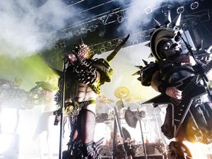 Dukung Trump, GWAR Sarankan Fans Minum Pemutih untuk Lawan Corona