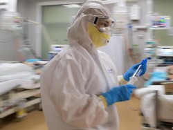 Kematian Akibat COVID-19 di Dunia Hampir Sentuh Angka Seperempat Juta