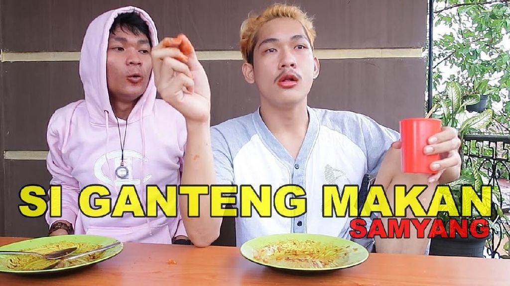 Sebelum Prank Sembako Sampah, Ini Aksi Ferdian Paleka Saat Samyang Challenge Sebelum Prank Sembako Sampah, Ini Aksi Ferdian Paleka Saat Samyang Challenge