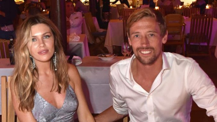 Kisah Peter Crouch Nge Prank Istri Eh Disuruh Jangan Pulang