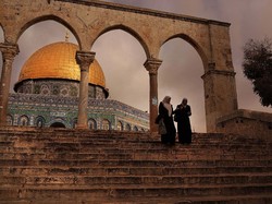 Israel Kembali Izinkan Warga Yahudi Kunjungi Situs Suci Yerusalem